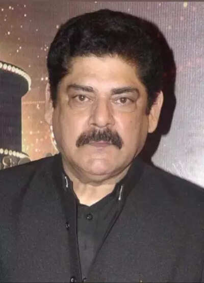 Bollywood mourns Pankaj Dheer: Esha Deol stars pay heartfelt tributes; writes, 'Will miss you & those fun conversations'