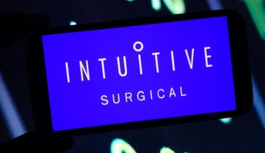 Intuitive Surgical beats earnings estimates on strong demand for surgical robots
