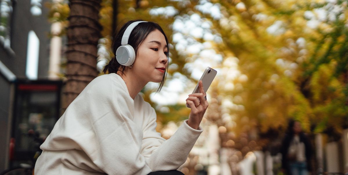 16 Best Fall Audiobooks to Listen to All Autumn Long