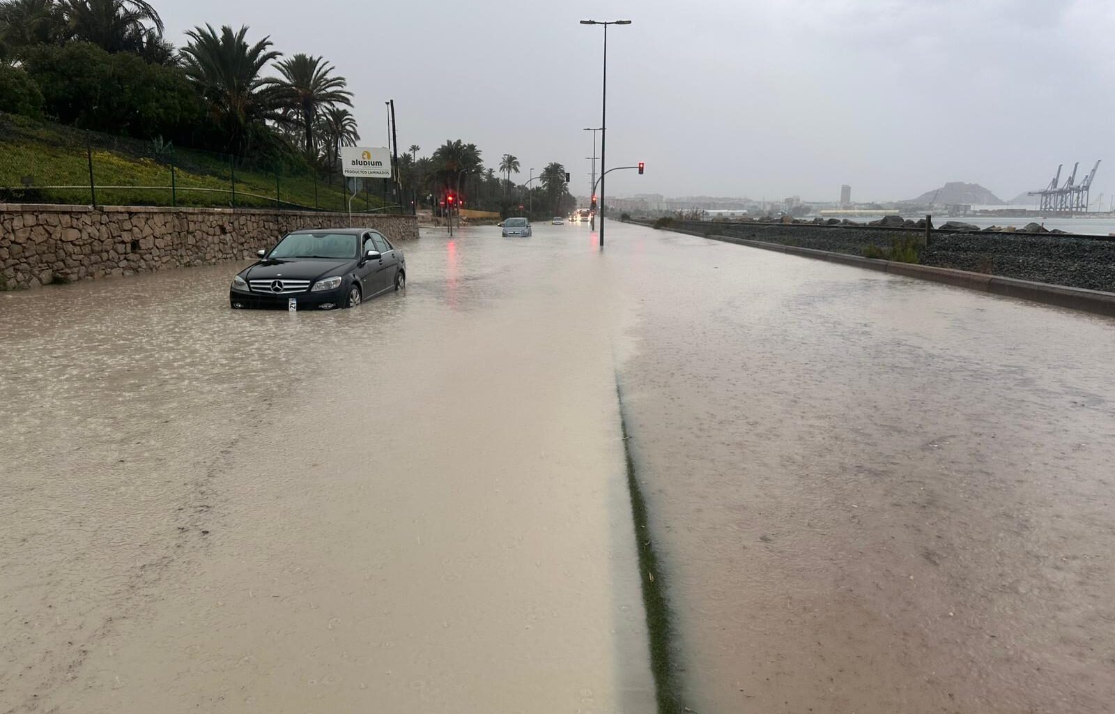 Alicante floods ahead of red alert weather warning