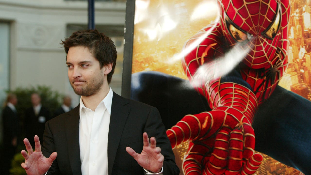 The Batman Co-Writer Hasn't Got a 'No' Yet on Spider-Man 4 Film Where Tobey Maguire Juggles Being a Husband and a Father