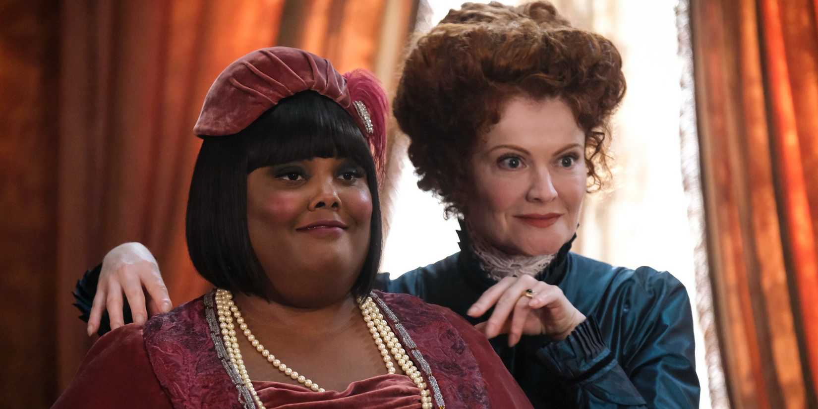 Ghosts Hetty and Alberta make plans