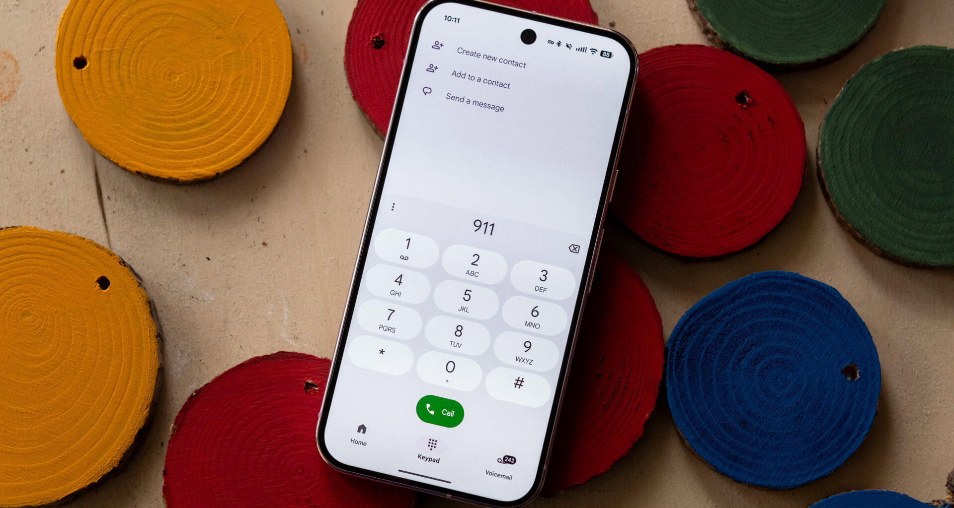 google pixel 9 pro dialer 911 colors a