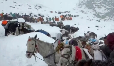 Snowstorm traps hundreds of hikers on Mount Everest · TheJournal.ie