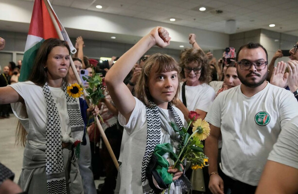 Greta Thunberg hailed by crowds in Athens after release from Israeli detention