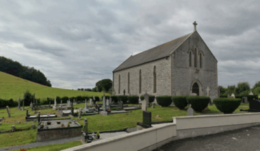 Animal carcasses dumped on grounds of Catholic church in Co Tyrone - The Journal