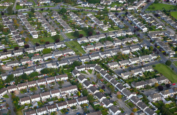 Houses now selling for eight times average earnings, according to report - The Journal