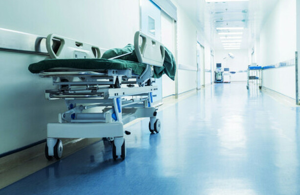 Nurses in Mayo University Hospital’s ED serve notice of industrial action due to staffing concerns - The Journal
