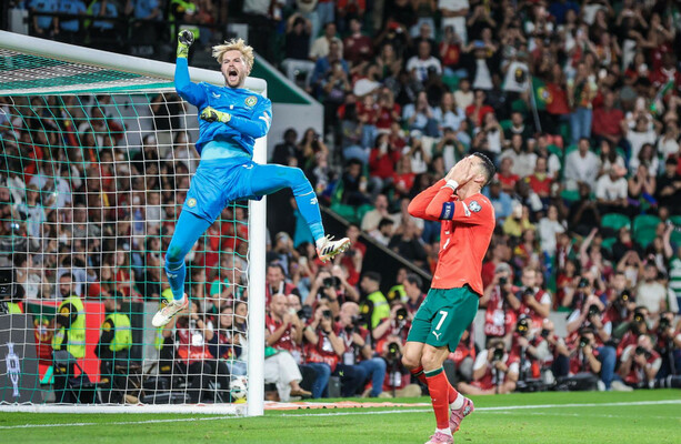 'All the stars aligned': Photographer shares story behind iconic Kelleher-Ronaldo penalty photo - The Journal
