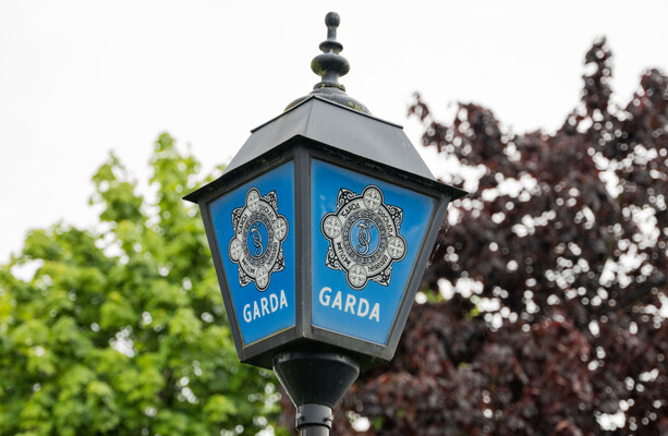 Explosive device and 3D printed firearms seized by gardaí in Co Carlow - The Journal