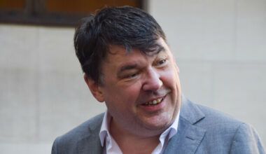 Police taking ‘no further action’ against Graham Linehan after arrest over trans posts - The Journal