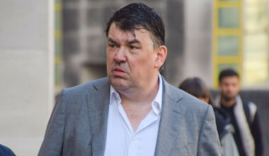 Met to stop investigating ‘non-crime hate incidents’ after probe into Graham Linehan posts dropped - The Journal