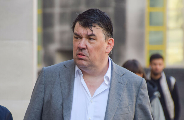 Met to stop investigating ‘non-crime hate incidents’ after probe into Graham Linehan posts dropped - The Journal