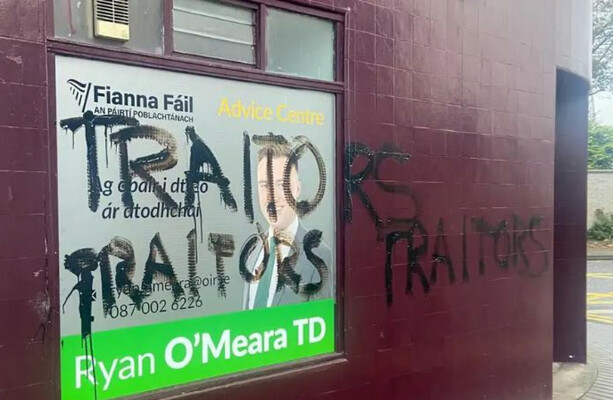 Graffiti on office is ‘attempt to intimidate me and my team’, Tipperary TD says - The Journal
