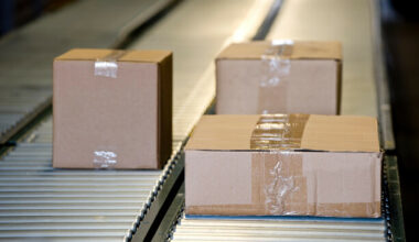 At least 300 jobs at risk as Fastway parent company enters receivership - The Journal