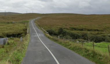 Woman dead and man hospitalised following afternoon road crash in Donegal - The Journal