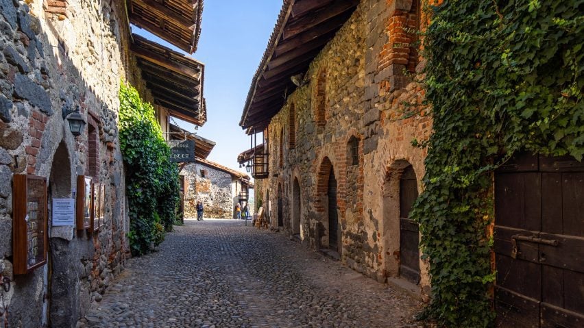 Photo of cobblestone street