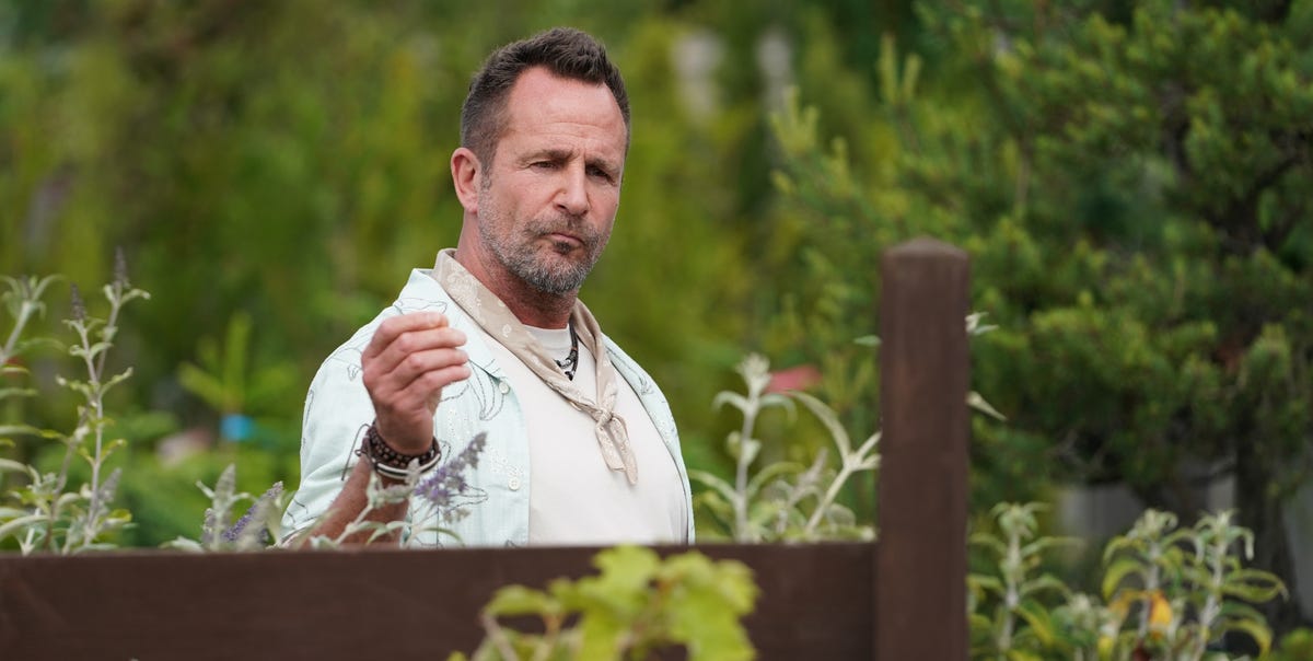 Hollyoaks' Jez claims another victim tonight as soap legend makes brutal exit