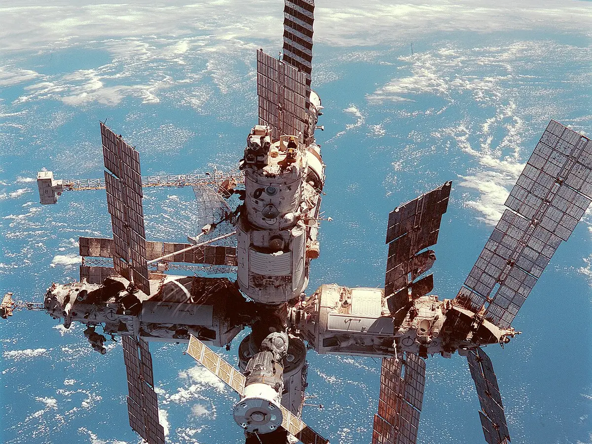 How many space stations orbit Earth today? 5 most famous stations that defined space exploration