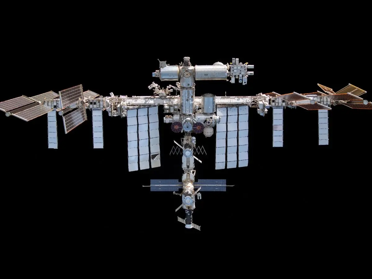The history of alcohol in space