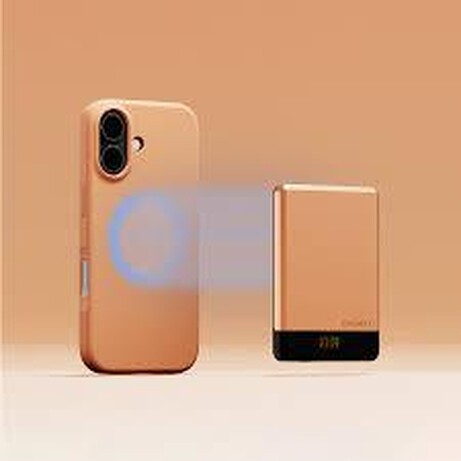 Cygnett MagSlim Magnetic Wireless Power Bank 5K being attached to a smartphone