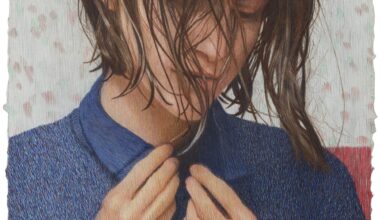 a graphite and colored pencil drawing by Tarka Kings of a woman with wet hair buttoning up the collar of a blue shirt