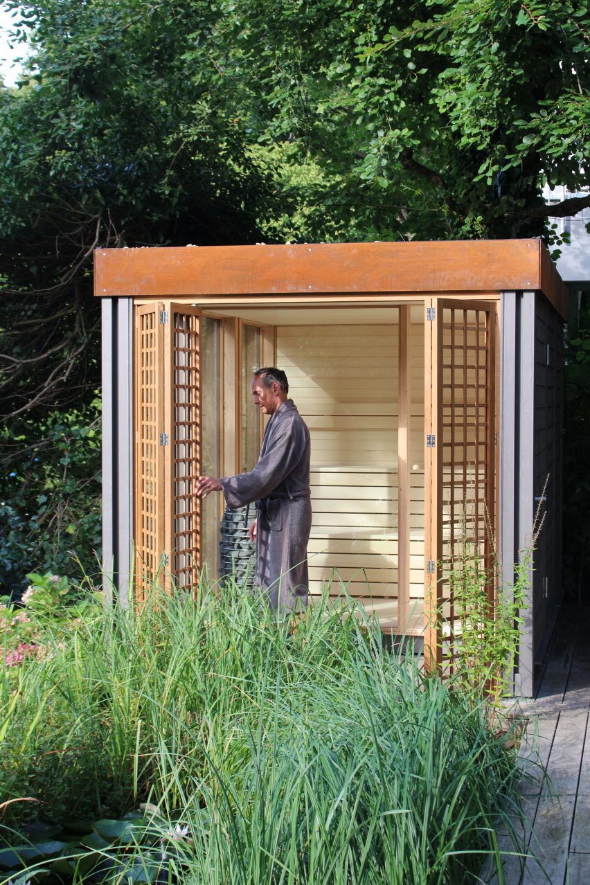 Sauna with planted roof