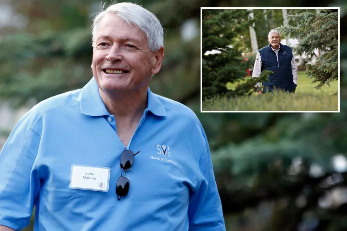 Media mogul John Malone steps down from Liberty Media after decades of shaping cable TV