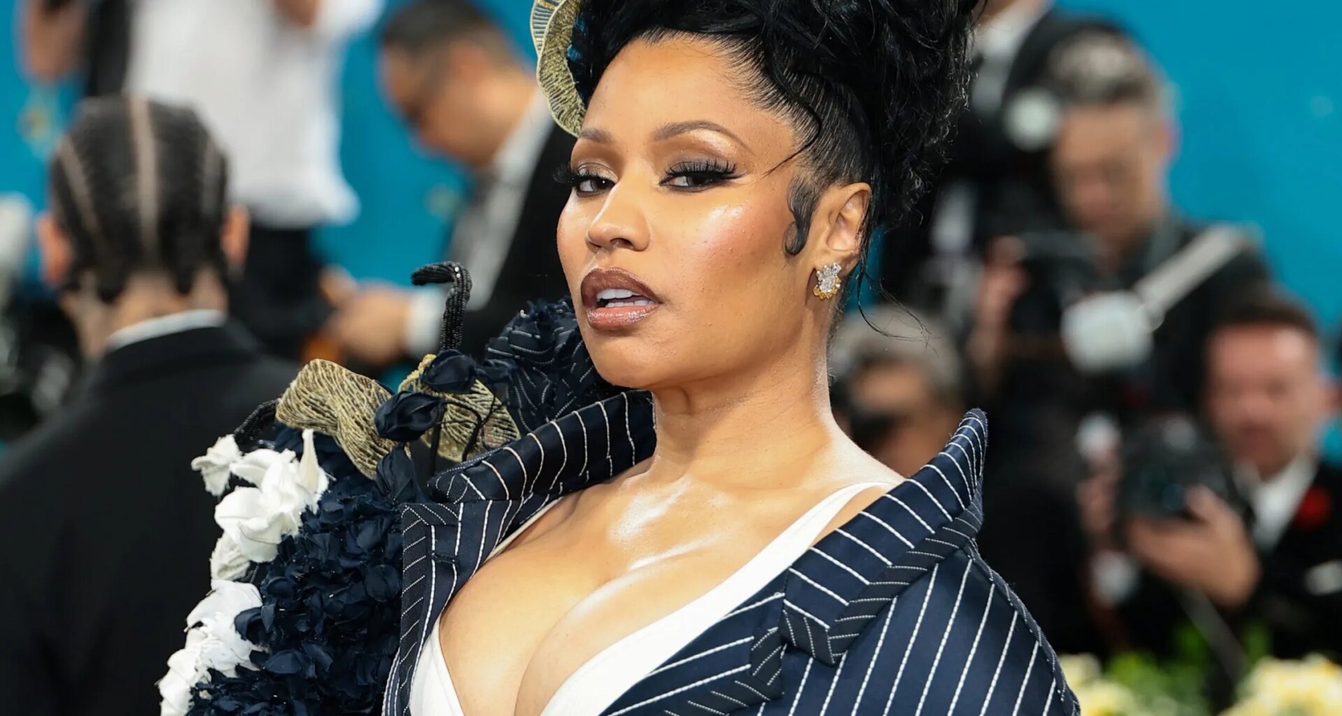 Nicki Minaj Stirs Controversy By Supporting The Trumps