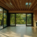 Pavilion in the Oaks / Mork-Ulnes Architects  - Image 3 of 19