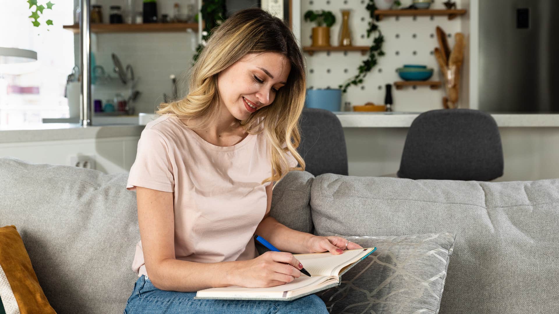 woman who doesn't feel like a hibernating slug because she makes a plan