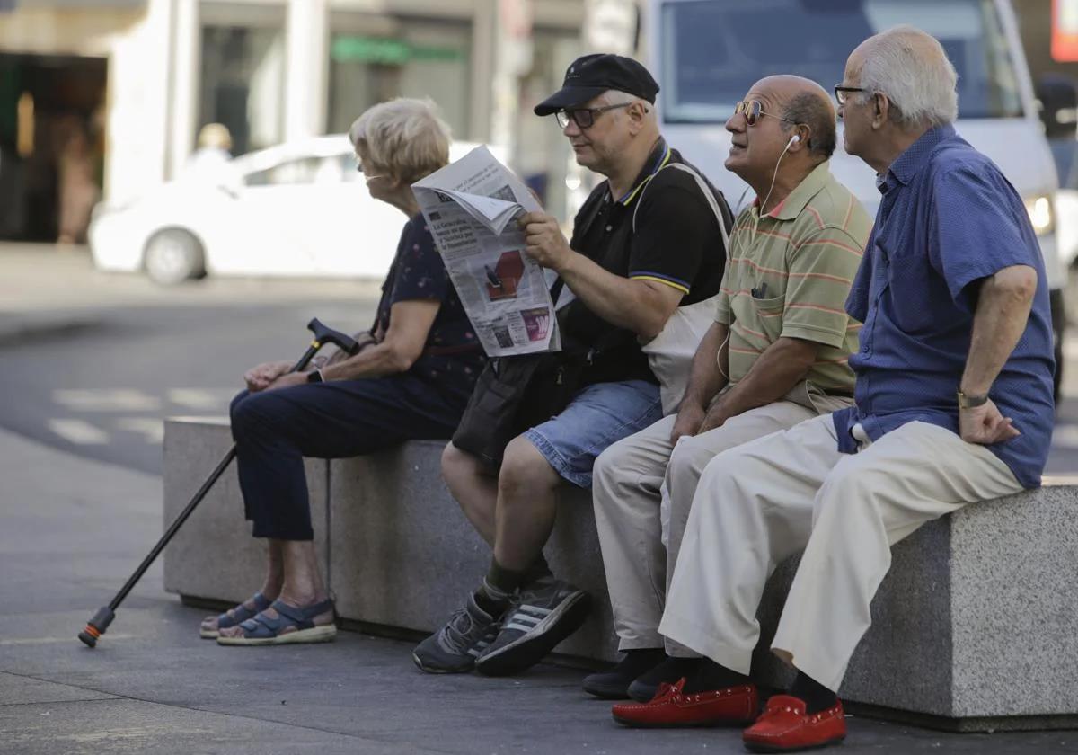 How much extra a month will pensioners in Spain get next year?