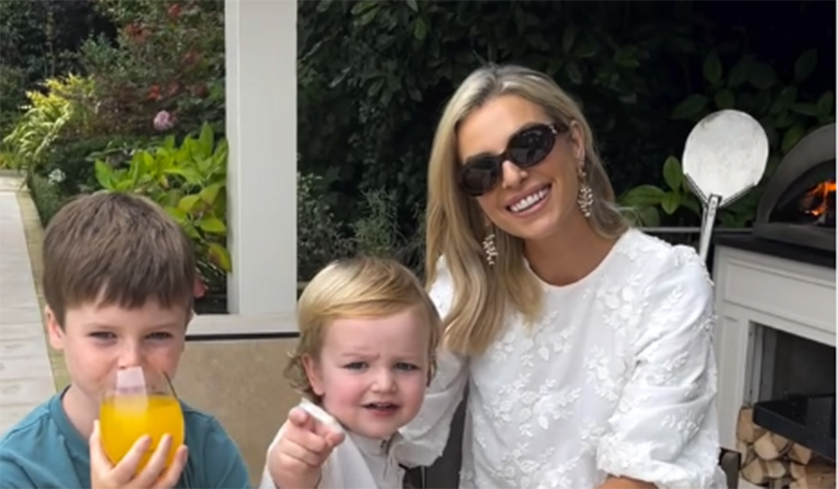 Brian Ormond wishes Pippa O'Connor a Happy Mother's Day. Pic: Brian Ormond