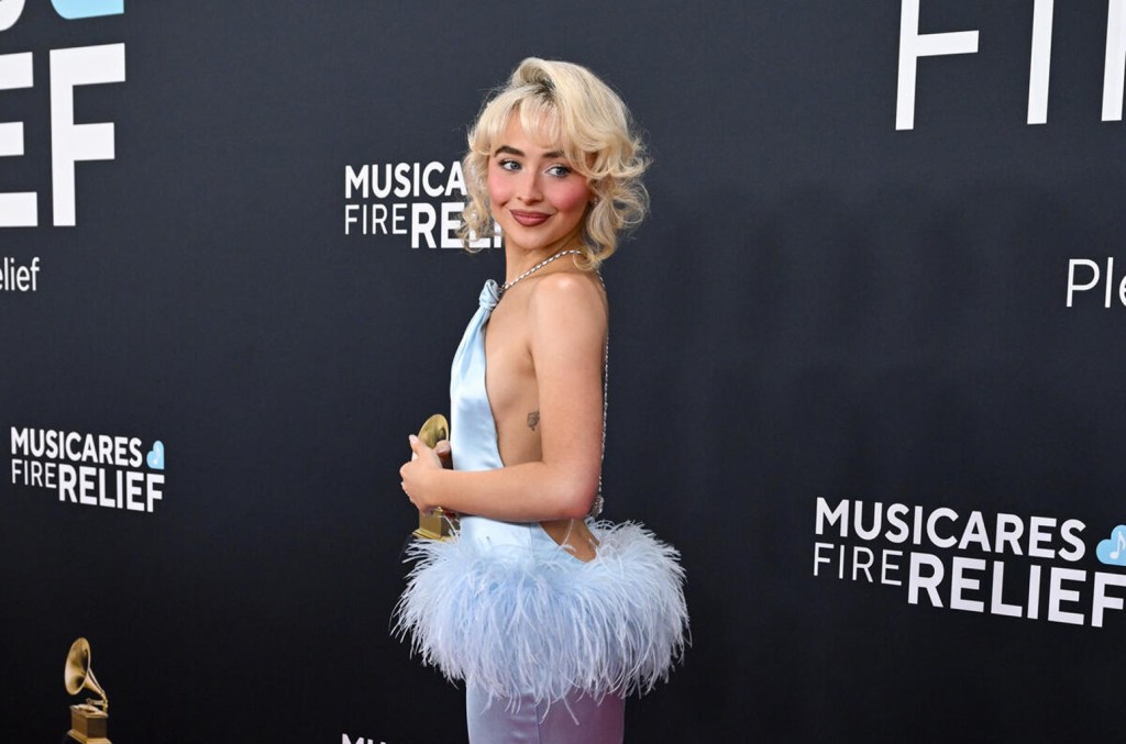 Sabrina Carpenter, Chappell Roan to Present 2026 Grammy Nominations