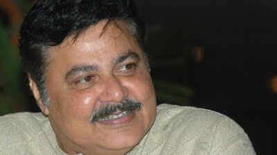 Satish Shah faced rejections as he was not the 'hero-type' actor the industry was seeking: 'I wasn't good looking'