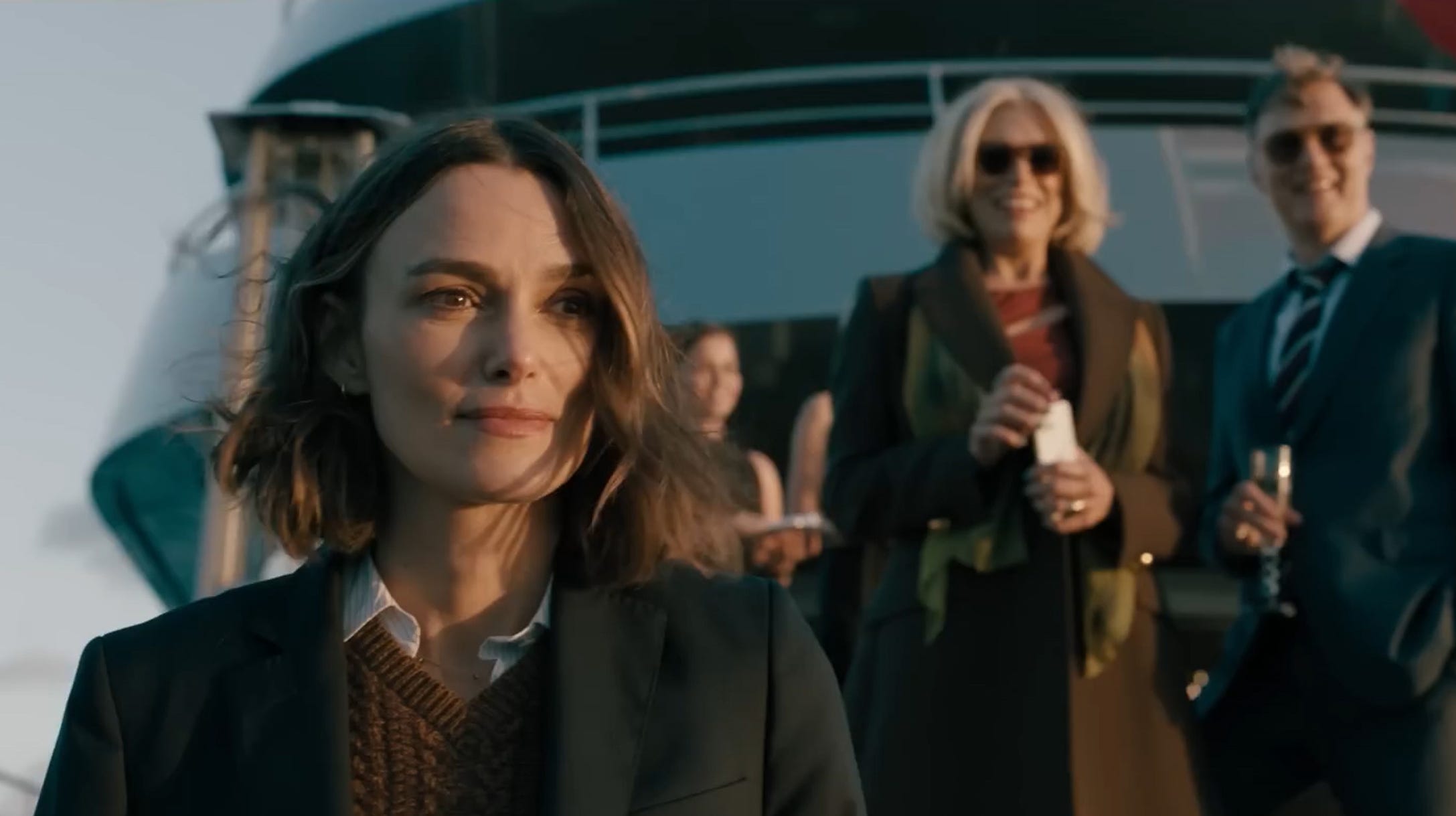 the woman in cabin 10 keira knightley as lo in the woman in cabin 10 cr parisa taghizadehnetflix © 2025
