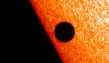 Interstellar Object 3I/ATLAS Hits Solar Conjunction And Perihelion, A Key Test For "Alien Mothership" Hypothesis