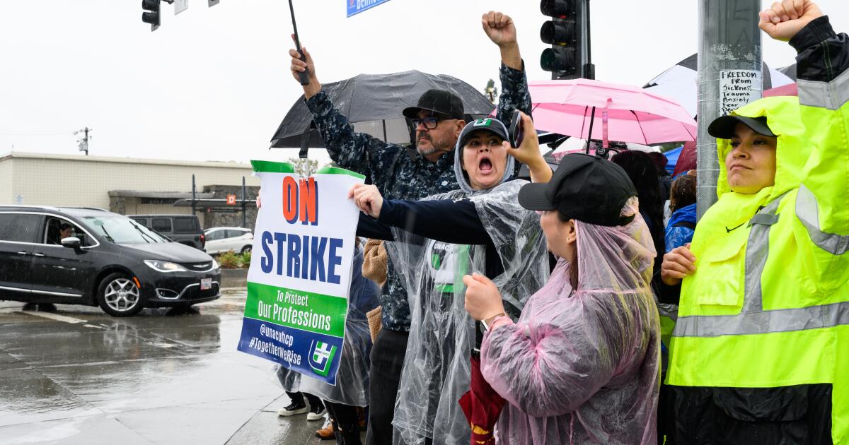 Healthcare workers strike at Kaiser Permanente ends after 5 days