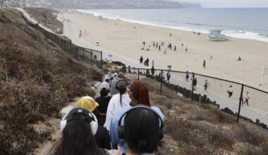 L.A. audiobook walks: The new way to book club for romance fans
