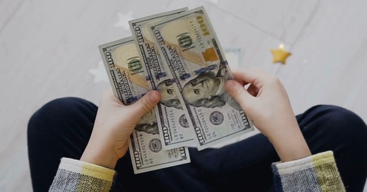 Follow '27-40 Rule' to earn $10K each year