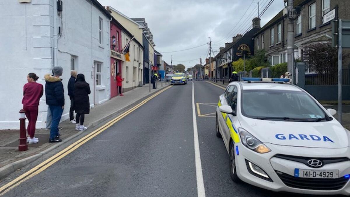 Gardaí dealing with incident at Austin Friar St, Mullingar