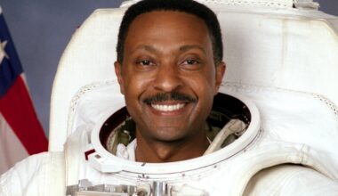 NASA Astronaut Feels 'Incredible' at Age 75. Here's Why. : ScienceAlert