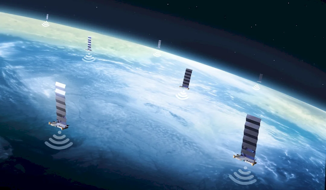 Musks Starlink Satellites Fall to Earth at a Dangerous Rate