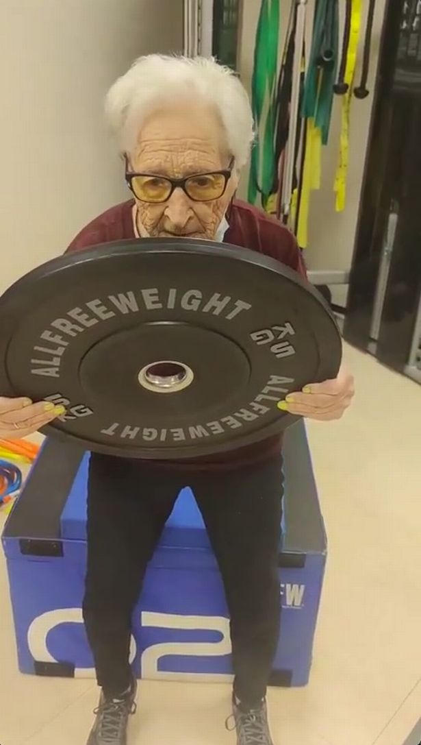 A video grab of Iñaxi training at the gym