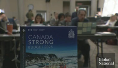 Canada adds 67,000 jobs in October, boosting economy: StatCan report - Yahoo News Canada