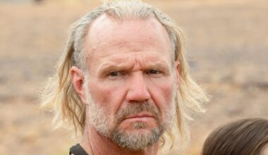 The National Desk dark theme brand icon