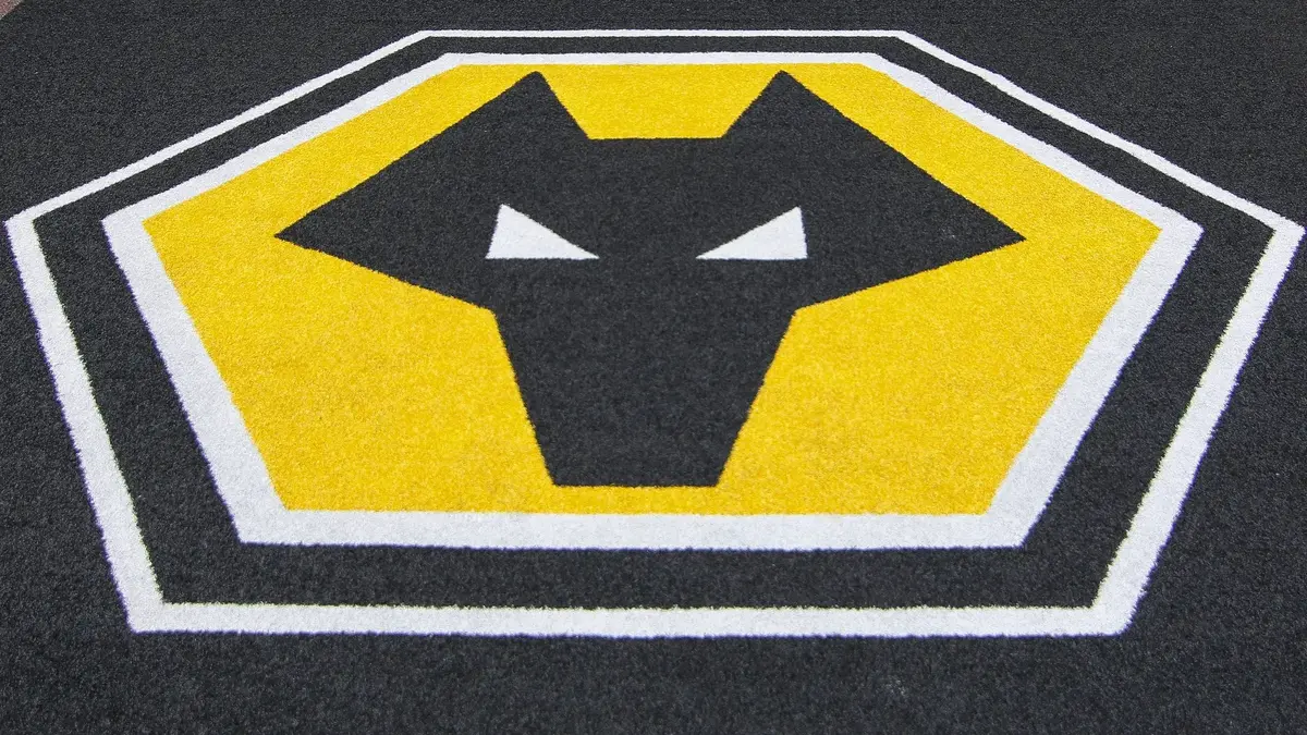 Former Liverpool manager favourite to become next Wolverhampton Wanderers head coach