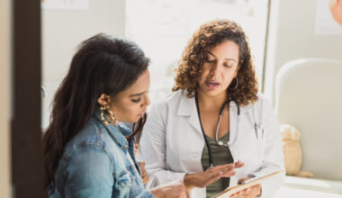 HRT No Longer Has A Black Box Warning — Here’s What That Means