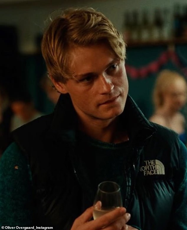 He starred in Danish TV series Salsa from 2023 to 2025 as character Karl (seen) where he acted alongside the likes of Safina Coster-Waldau and Filippa Navarana