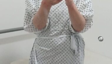 Abigail Hopkins was diagnosed with stage three bowel cancer and documented her journey in a series of unflinchingly intimate posts on her Instagram